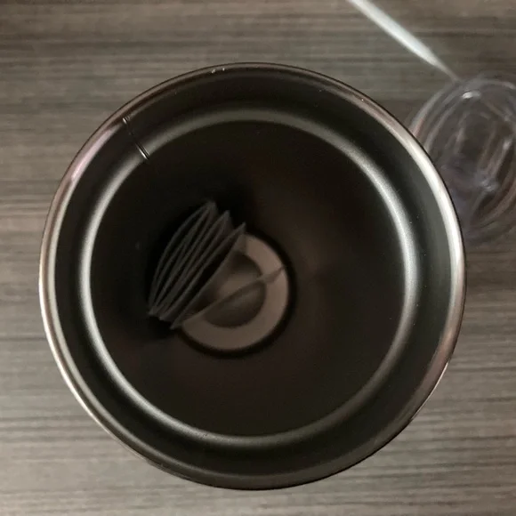 Disney Coco Ernesto De La Cruz 17oz tumbler with straw - Picture 8 of 8